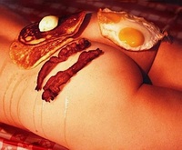 Slaninka na nahé prdelce je rozhodně funkční lákadlo na muže Slaninka na nahé prdelce je rozhodně funkční lákadlo na muže