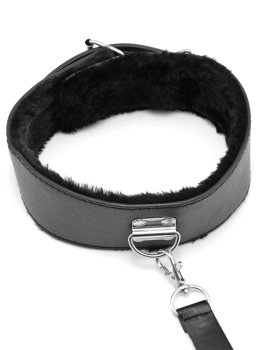 Obojek s kožíškem a vodítko – Obojky a vodítka pro BDSM hrátky