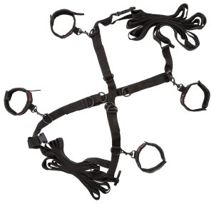 SCANDAL Poutací kříž na postel – Pomůcky na bondage (svazování)